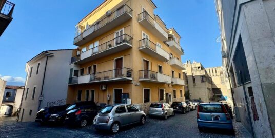 PIAZZA GUERRAZZI – 3 VANI